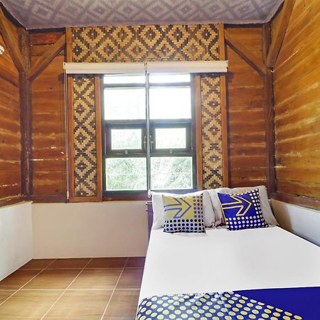 Oyo Homes 90956 Desa Wisata Guranteng Pendjalu Экстерьер фото